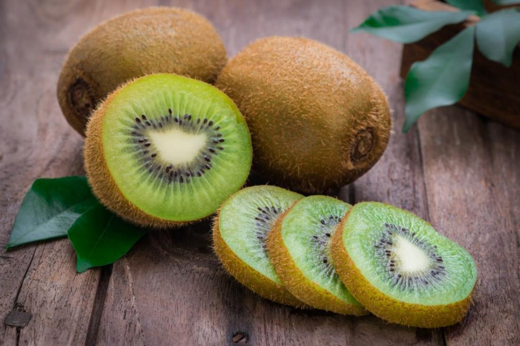 manfaat buah kiwi untuk promil