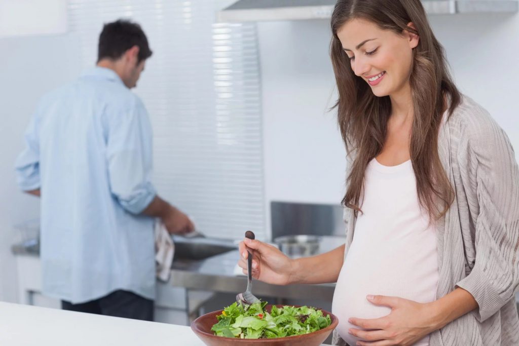 manfaat sayur bayam untuk ibu hamil