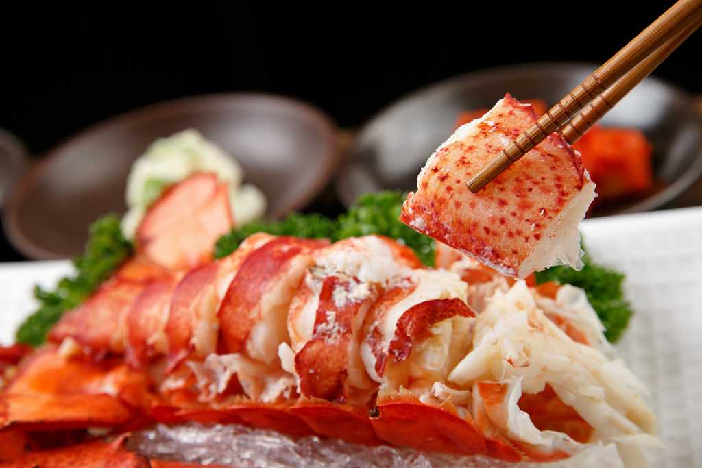 Bolehkah Ibu Hamil Makan Lobster? Ayo Cari Tau Di Sini