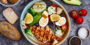 7 Kebutuhan Nutrisi Trimester 1 untuk Kehamilan yang Sehat