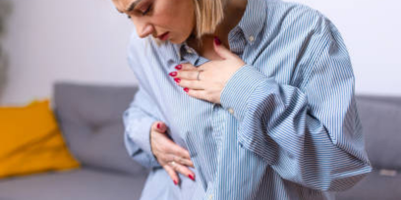 Kenapa Puting Menghitam Saat Hamil? Ini Penyebabnya!