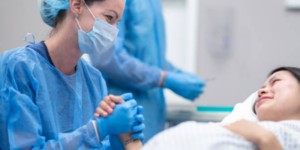 Mengenal Alat Bantu Persalinan, Apa Saja Jenis dan Fungsinya?