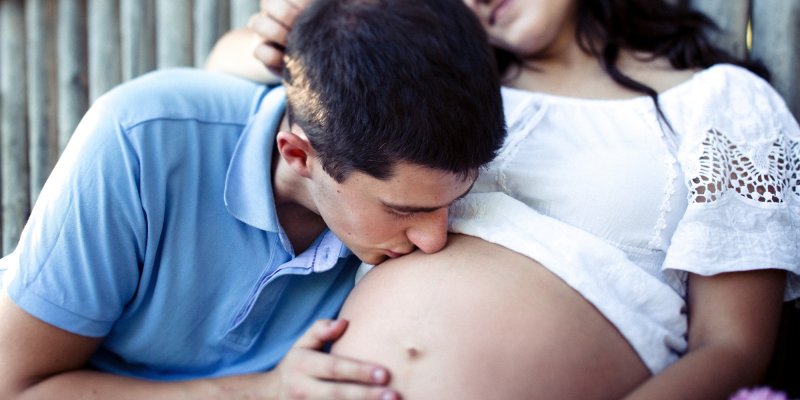 Gaya Berhubungan Saat Hamil Trimester Kedua 