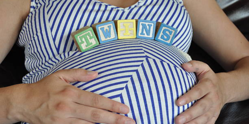 Mengapa Bisa Terjadi Kehamilan Kembar Fraternal? 1 Kembar Fraternal?