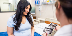 Ketahui 7 Ciri-Ciri Hamil 5 Bulan yang Sehat