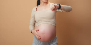 Terlambat Melahirkan, Apa Penyebab dan Risikonya?