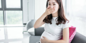 Bau Mulut Saat Hamil, Kenali Penyebab dan Solusinya