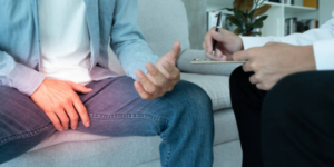 Ejakulasi Tertunda: Gejala, Penyebab & Solusinya