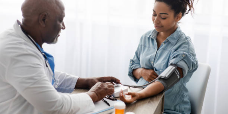 Waspadai Tekanan Darah Tinggi Saat Persalinan