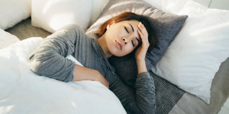 Penyebab dan Cara Atasi Sakit Kepala Saat Hamil 1 Sakit Kepala Saat Hamil