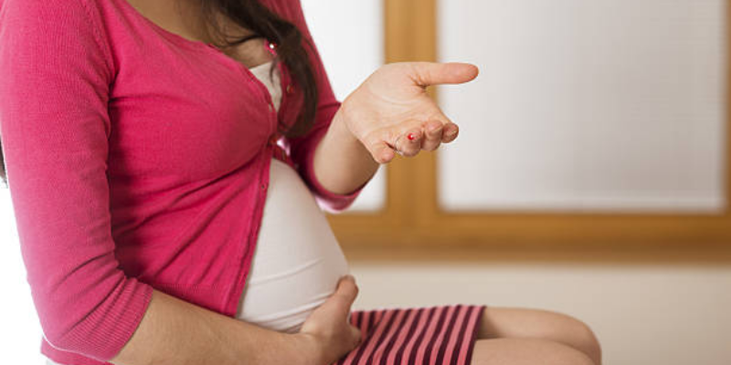 Tangan Kebas Saat Hamil, Perlukah Khawatir? 1 Tangan Kebas Saat Hamil