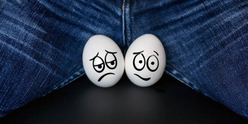 Kenapa Testis Terasa Sakit Saat Disentuh? 1 Testis Terasa Sakit Saat Disentuh