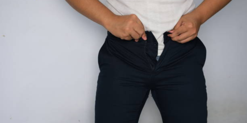 Bahaya Menggunakan Celana Ketat bagi Pria